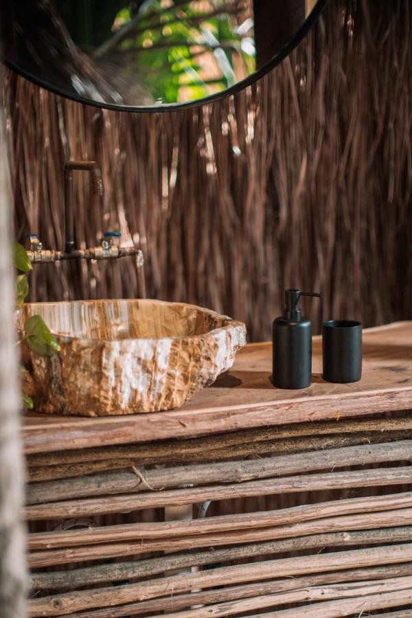 Uman Glamping & Cenote Tulum Hotel Ngoại thất bức ảnh